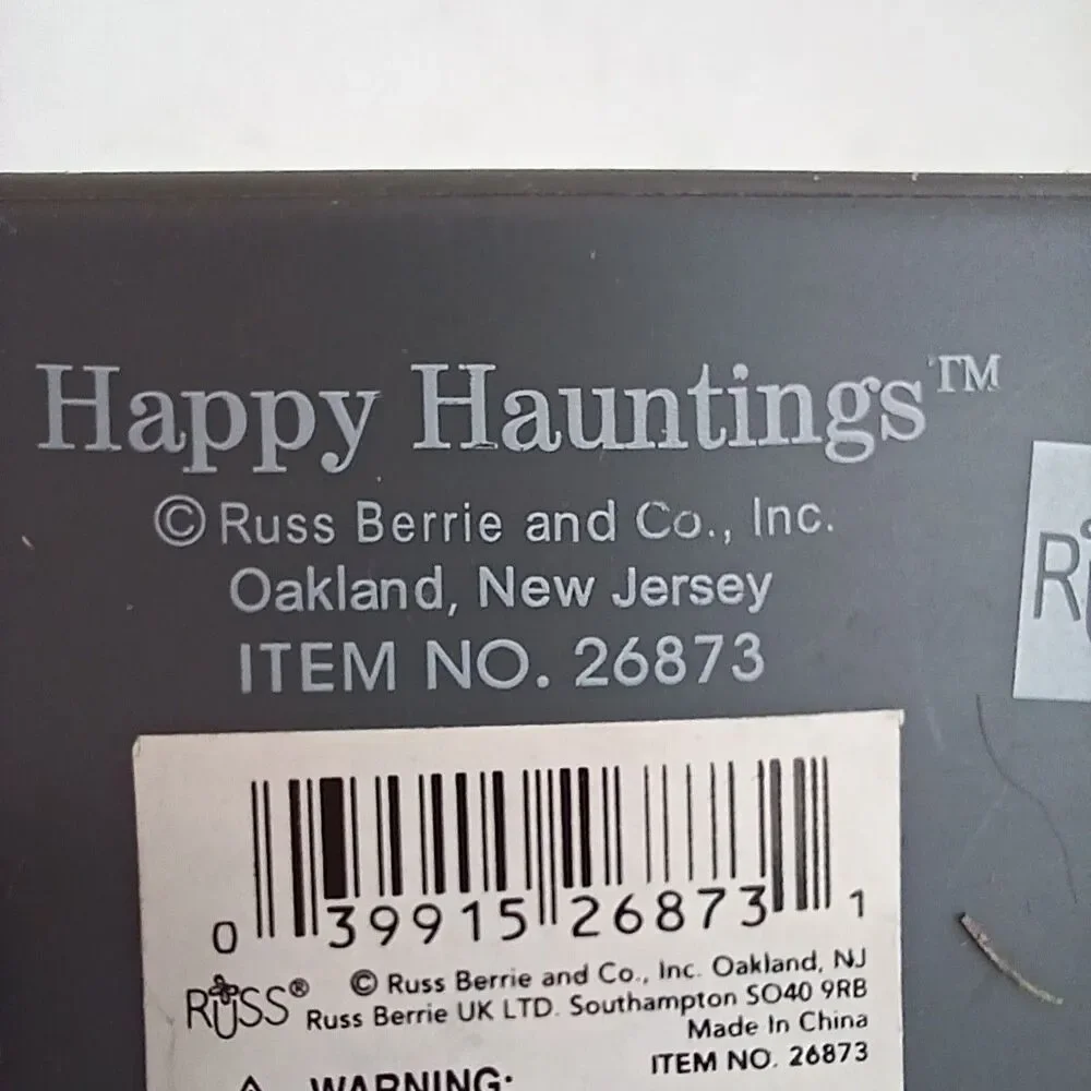 Russ Halloween Pumpkin Bobble-Body Scarecrow Trick Or Treater Happy Hauntings